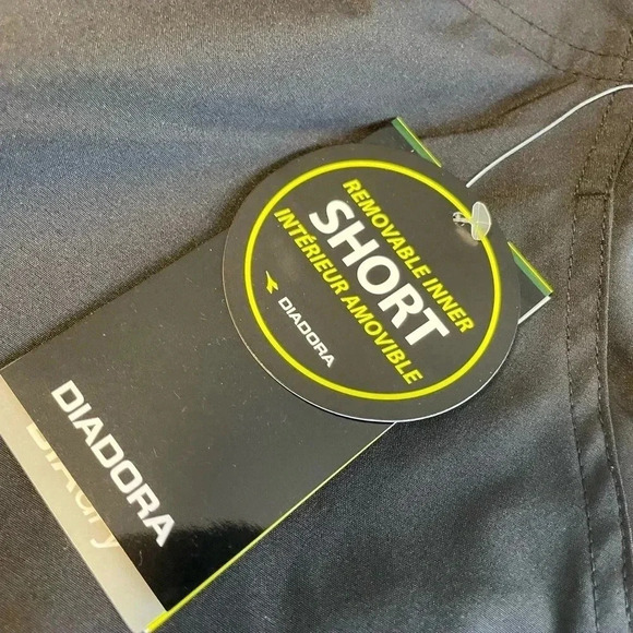 DIADORA 11” Padded Commuter Cycling Shorts - Picture 3 of 8